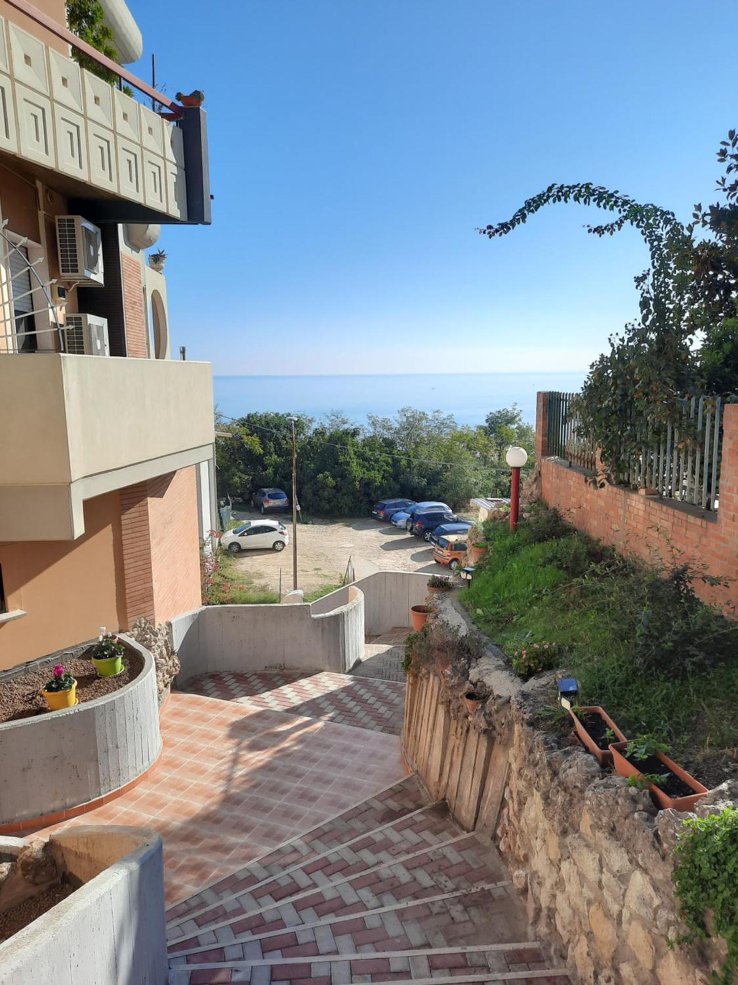 Torre Del Meridiano Casa Vacanze Centrale Termoli Exteriér fotografie